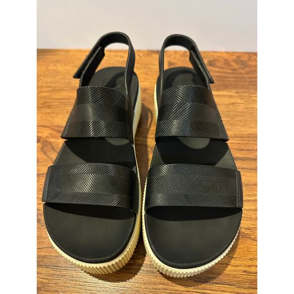 Reef Women’s Water Vista Higher Waterproof Platform Sandals Black/Cream Size 9 - Picture 2 of 8